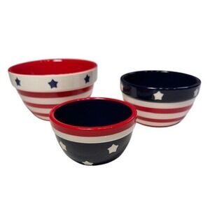 Terramoto Ceramic Set of 3Nesting Bowls Patriotic Red White Blue Americana Star